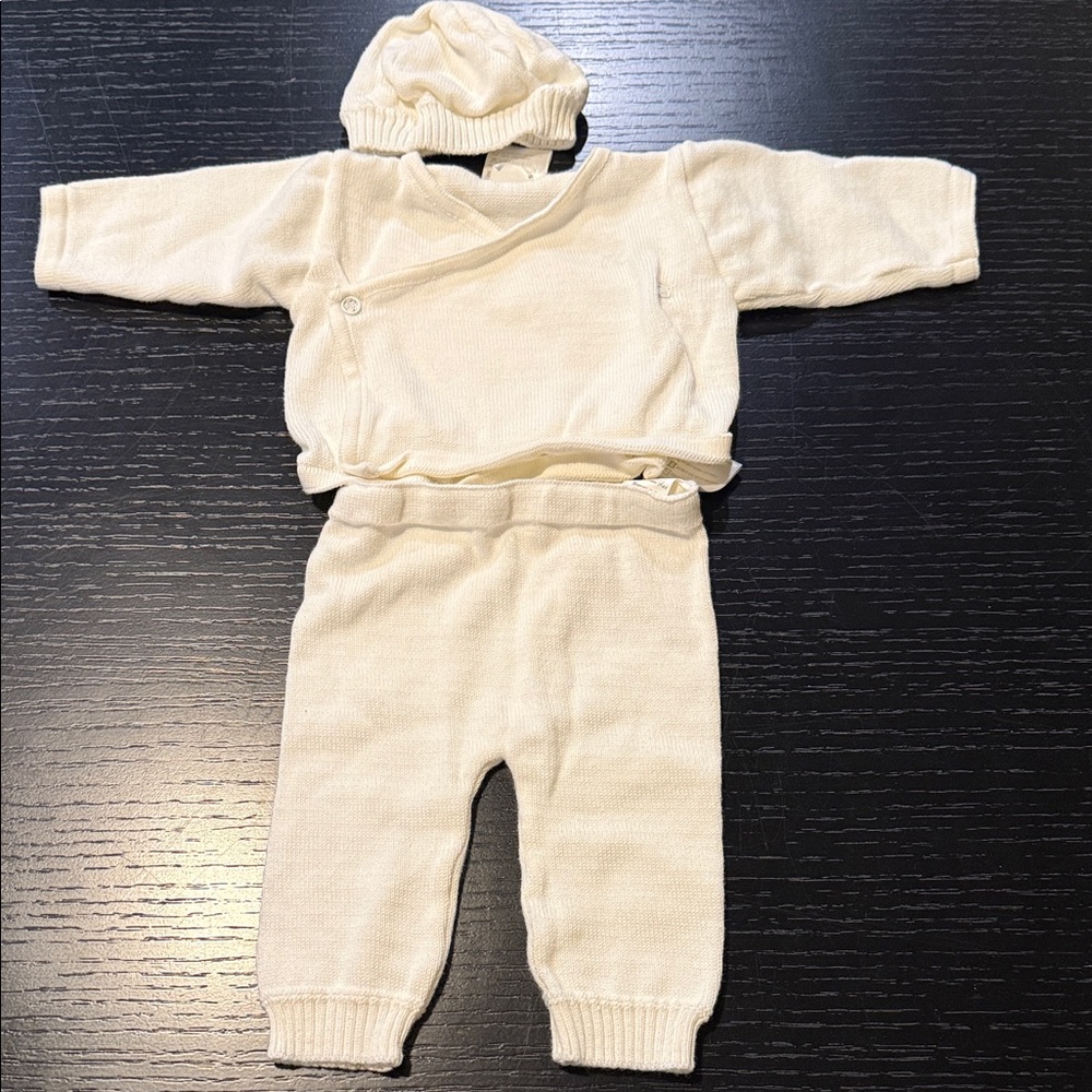 Dolce Goccia Cream Knit Baby Set